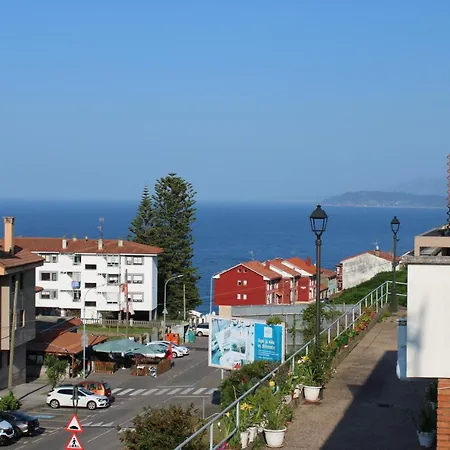 Holiday home El Canxilon: Seaside Retreat In With Ocean Views Lastres