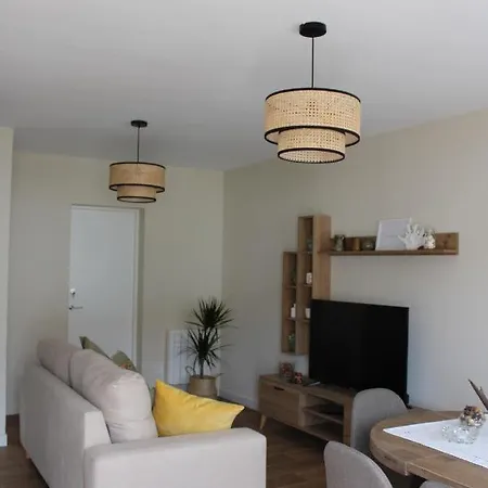 Holiday home El Canxilon: Seaside Retreat In With Ocean Views Lastres